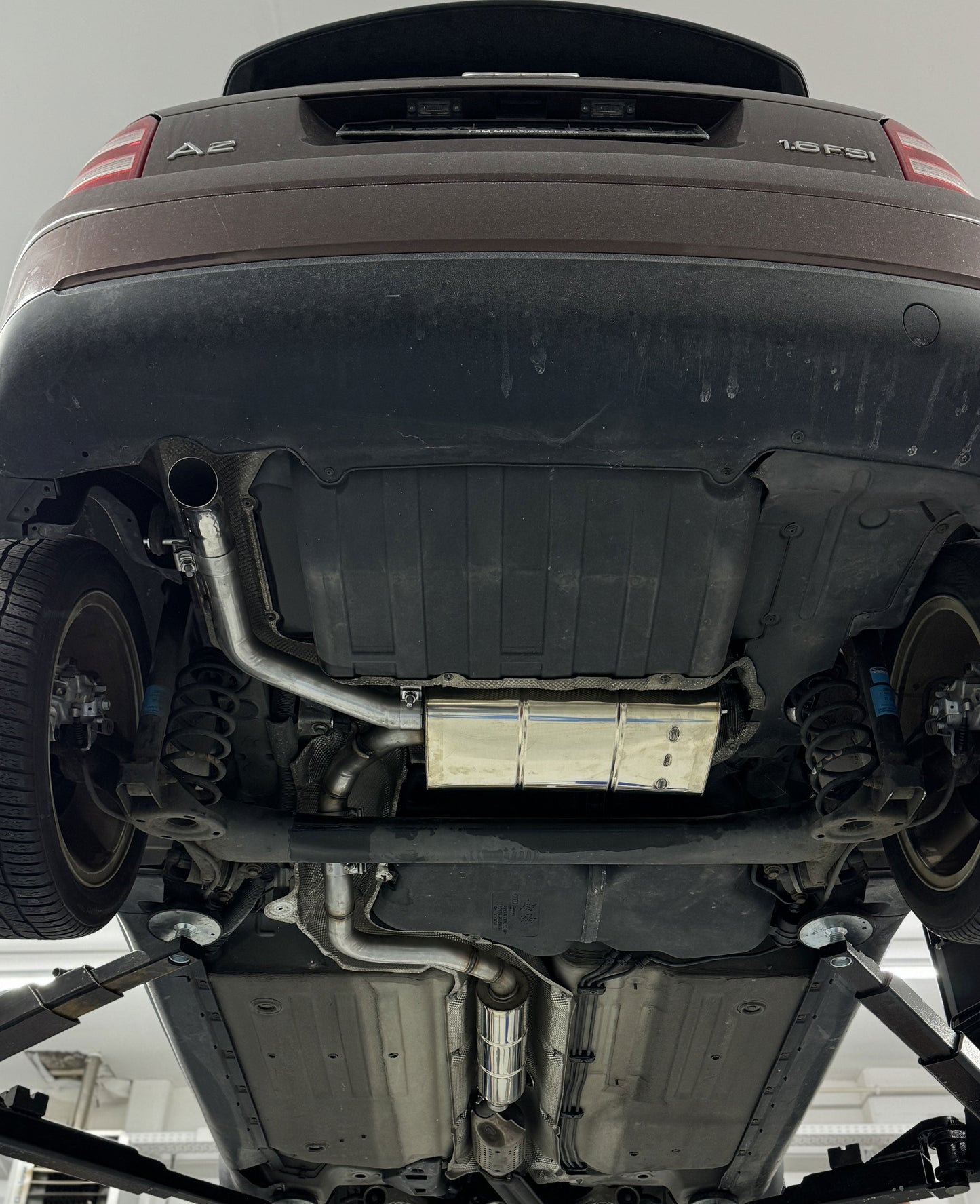 Audi A2 - 1,4l 42l Tank Halbanlage ab Kat - 1x63 Typ 26 (Bestehend aus End- und Vorschalldämpfer mit Endrohr)