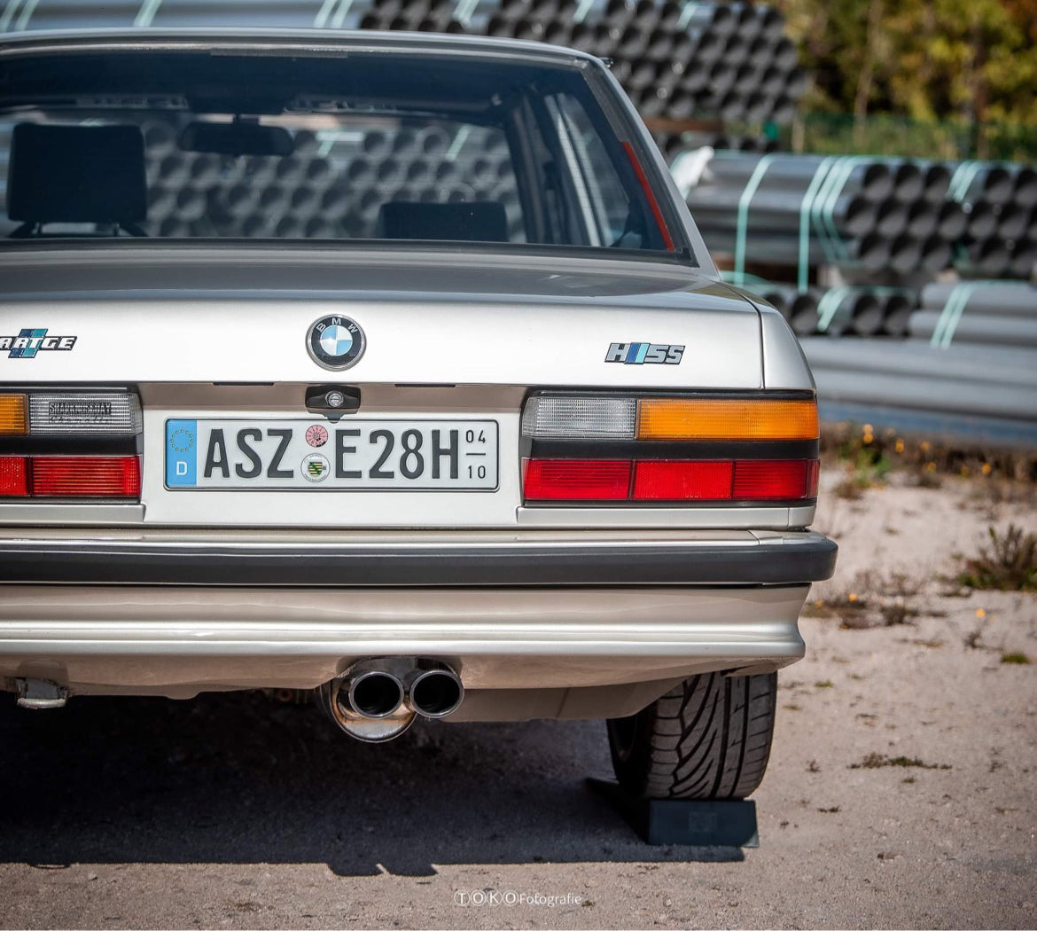 BMW E28 525e mit Katalysator Endschalldämpfer ab Kat - 2x88x74 Typ 32 schwarz