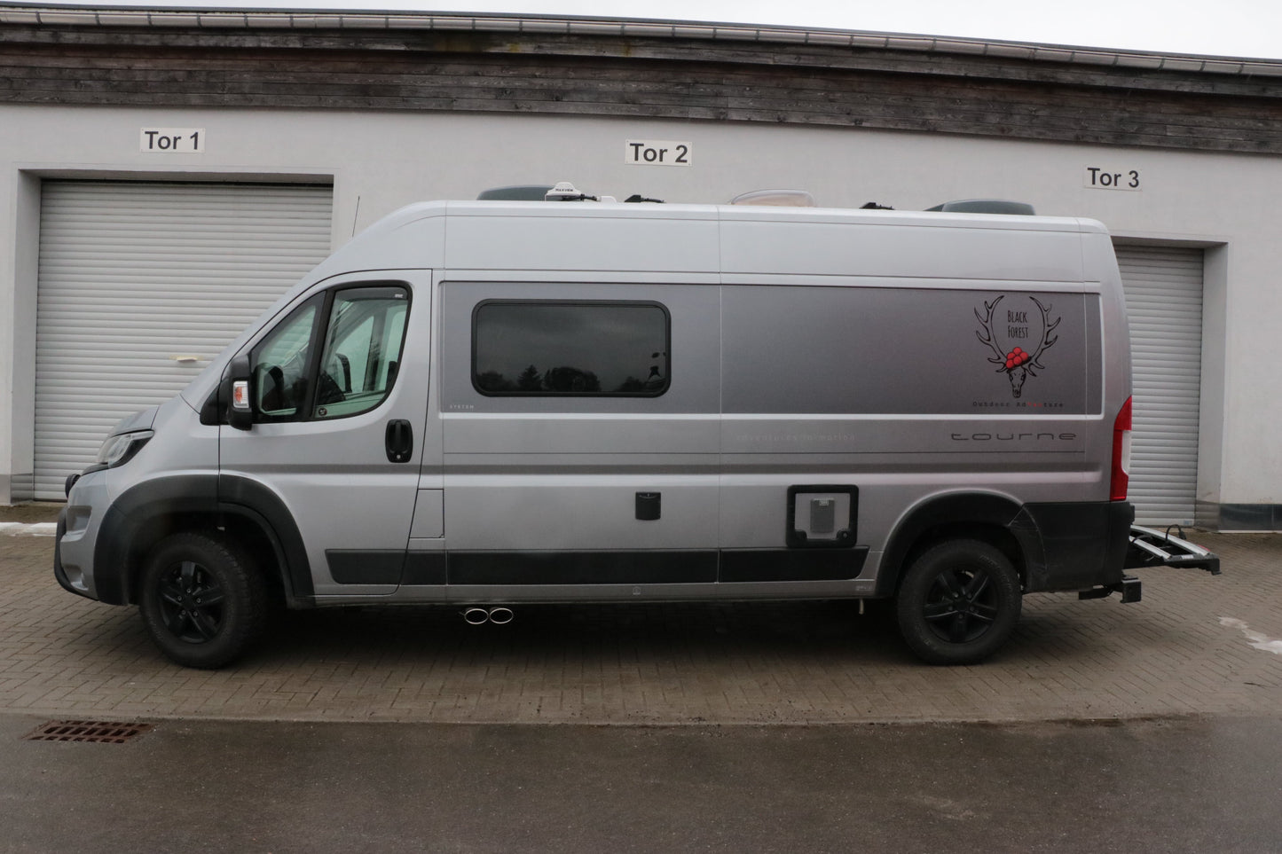 Fiat Ducato/ Peugeot Boxer/ Peugeot Tourne/ Citroen Jumper Endrohr Ausgang zur Fahrerseite - 2x115x85 Typ 38