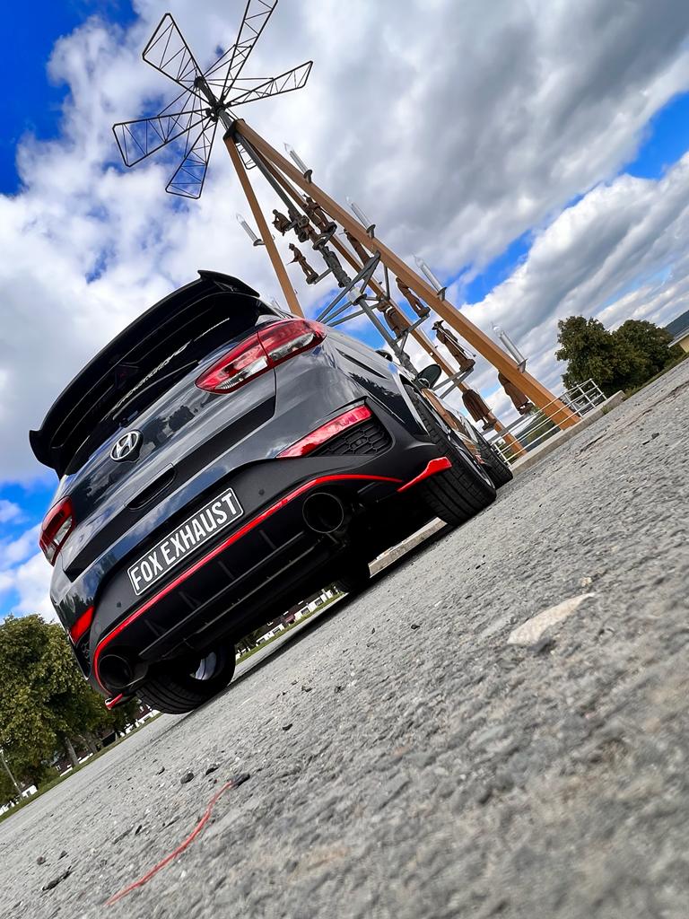 Hyundai i30N Facelift Endrohre passend auf den originalen Endschalldämpfer - 1x130 Typ 14 rechts/links mit eingefärbten Rand