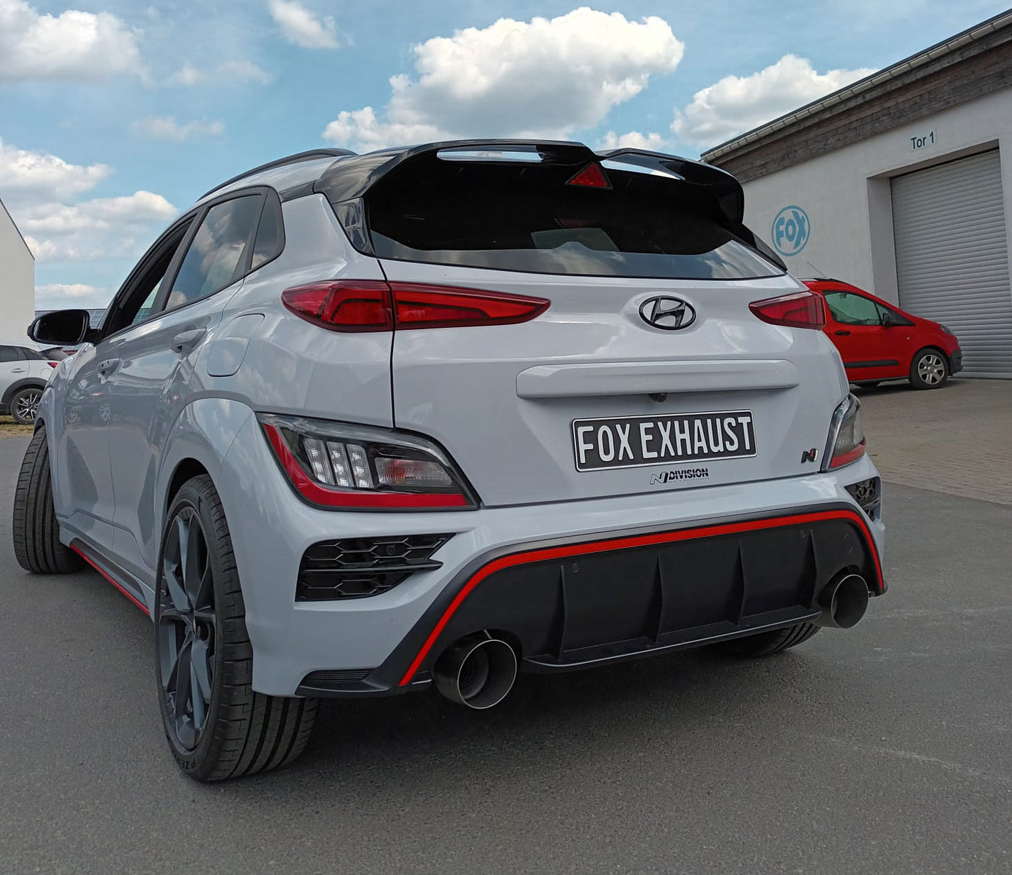 Hyundai Kona N Endschalldämpfer quer Ausgang rechts/links - 1x130 Typ 14 rechts/links