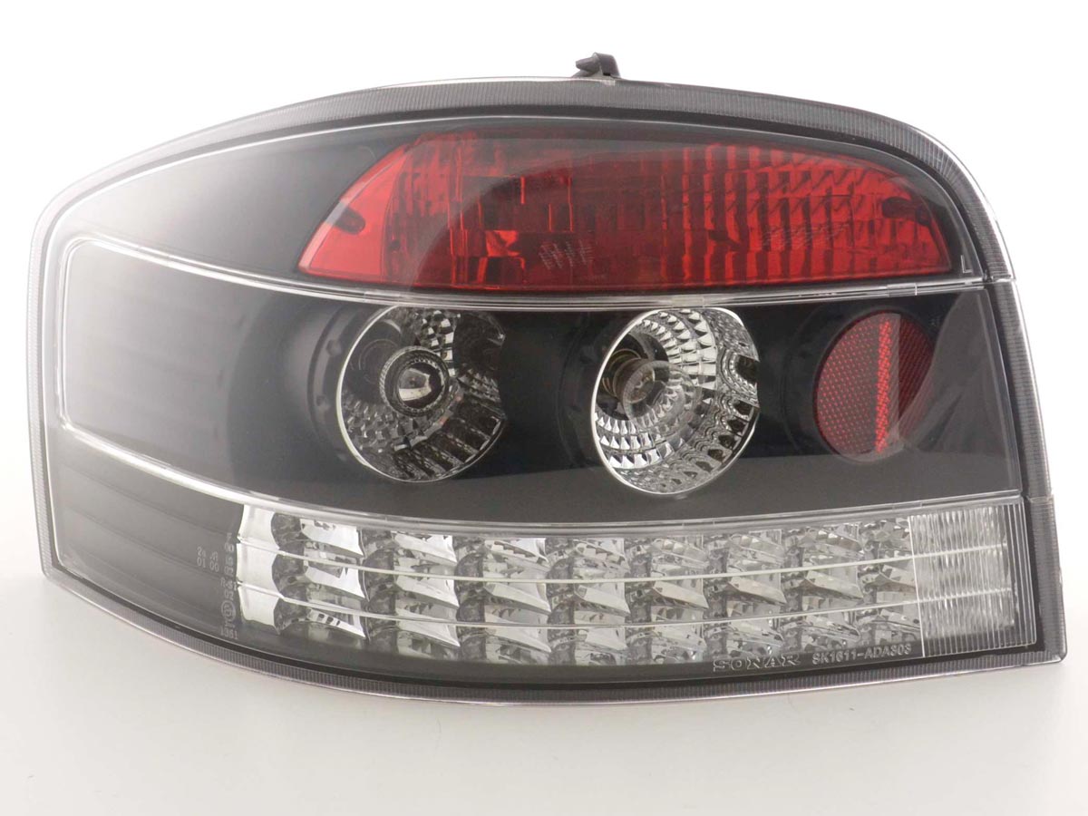 LED Rückleuchten Set Audi A3 Typ 8P  03-05 schwarz