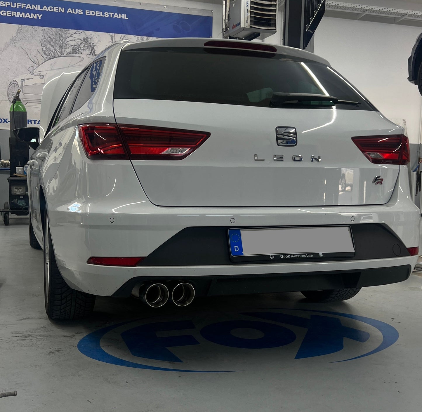 Seat Leon 5F ST - Starre Hinterachse Endschalldämpfer und Vorschalldämpfer - 2x90 Typ 16