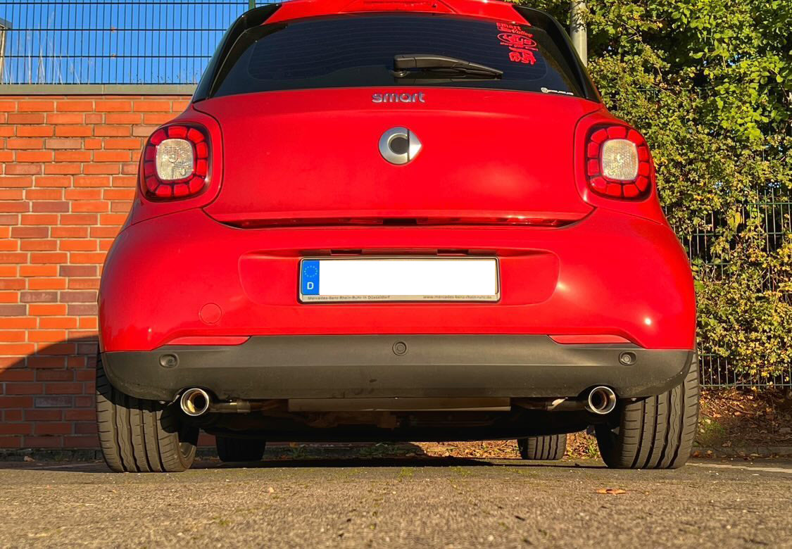 Smart Forfour 453 Endschalldämpfer quer Ausgang rechts/links inkl. Flexstück - 1x70 Typ 24 rechts/links