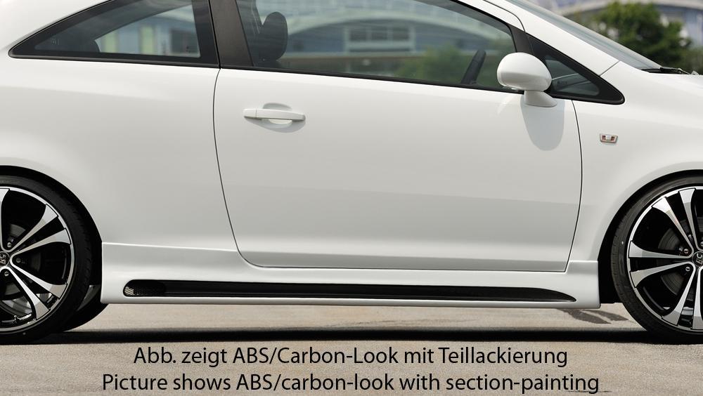 Opel Corsa D Rieger Seitenschweller  rechts, mit Schacht, mit Ausschnitt, ABS, 
inkl. Montagezubehör, Alugitter