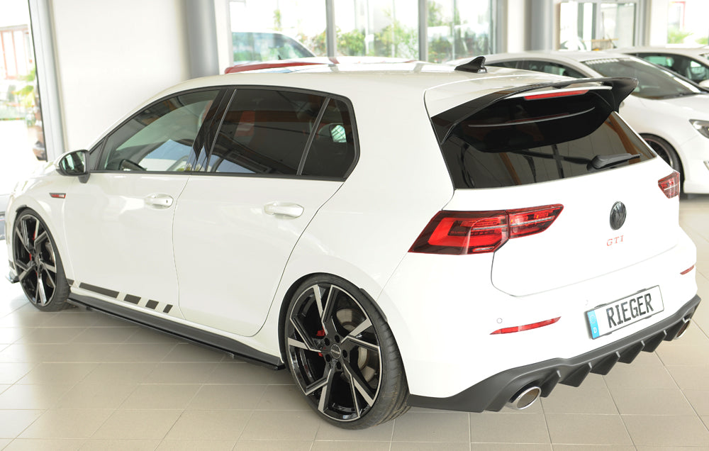 VW Golf 8 GTI Clubsport Rieger Heckeinsatz für orig. Endrohr li. u. re., (130x115mm oval), ABS, 
inkl. Montagezubehör, Gut...