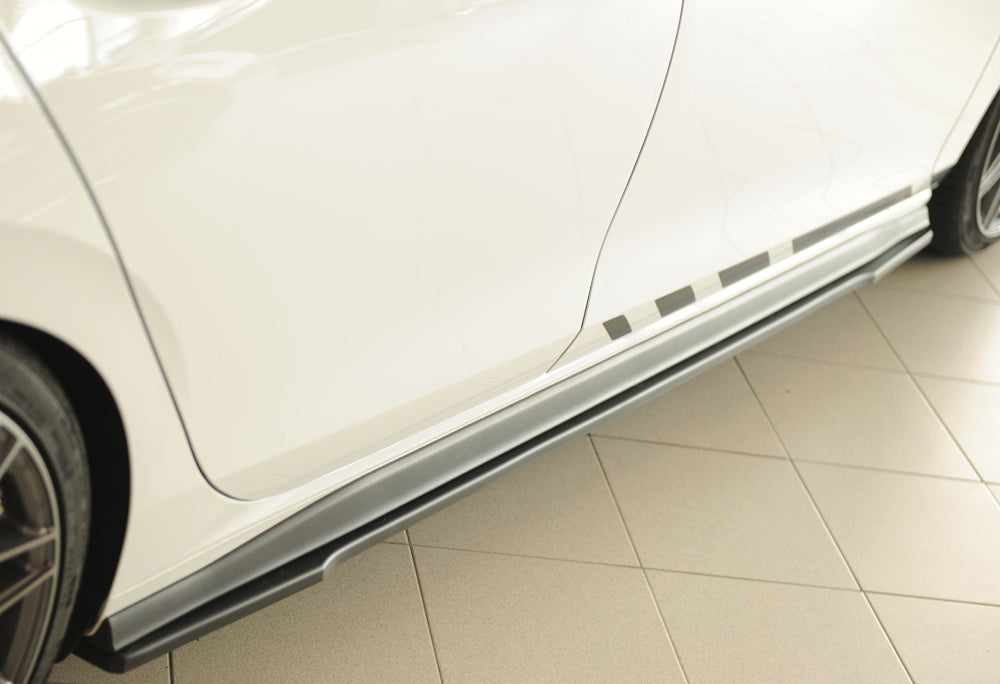 VW Golf 8 GTE Rieger Seitenschwelleransatz rechts, ABS, 
inkl. Montagezubehör, Gutachten