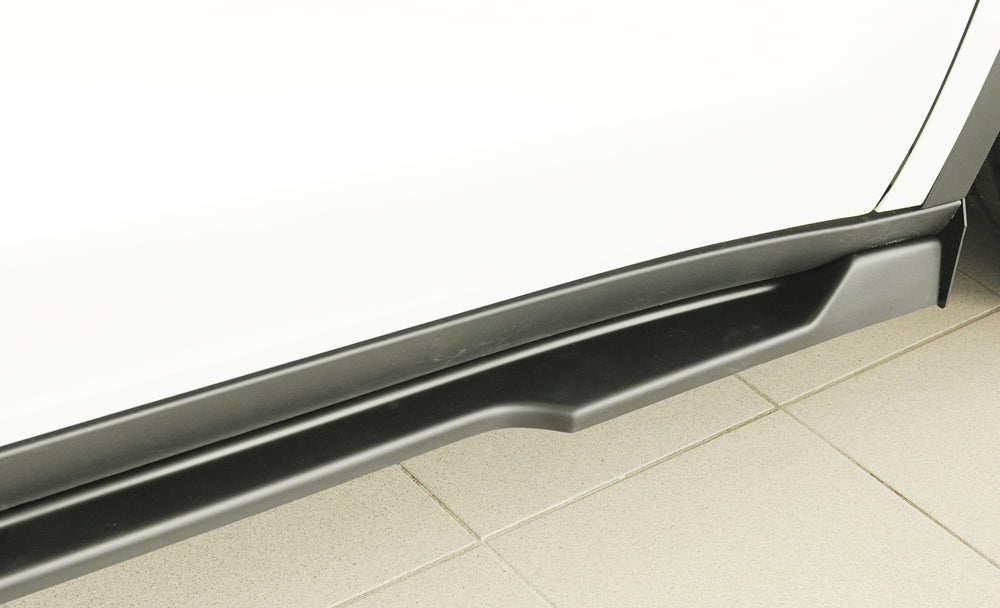 Tesla Model Y  (003) Rieger Seitenschwelleransatz rechts, für orig. Seitenschweller, ABS, 
inkl. Montagezubehör, Gutachten