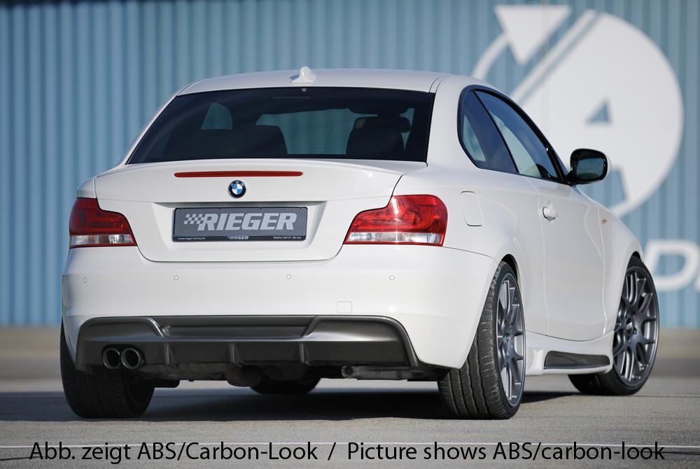 BMW 1er E82, E88  (182 / 1C) Rieger Heckeinsatz  für Doppelendrohr li., ABS, schwarz glänzend, für Fzg. mit M-Technik, 
inkl. Alugitter, Montagezubehör, Gutachten