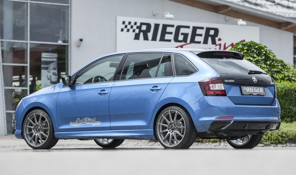 Skoda Rapid (NH) Rieger Heckeinsatz  für orig. Endschalldämpfer, ABS, schwarz glänzend, 
inkl. Montagezubehör, Gutachten