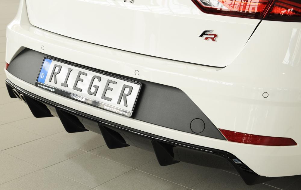 Seat Leon FR (5F) Rieger Heckeinsatz für Fzg. ohne Anhängekupplung für Doppelendrohr li., ABS, schwarz glänzend, 
inkl. Montagezubehör, Gutachten