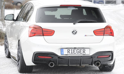 BMW 1er F20  (1K4) Rieger Heckeinsatz nur für M-Paket-Heckschürze, nur M135i / M140i für orig. Endrohr li. u. re. (M135i-/M140i-Look), ABS, schwarz glänzend, für Fzg. mit M-Technik, 
inkl. Montagezubehör, Gutachten