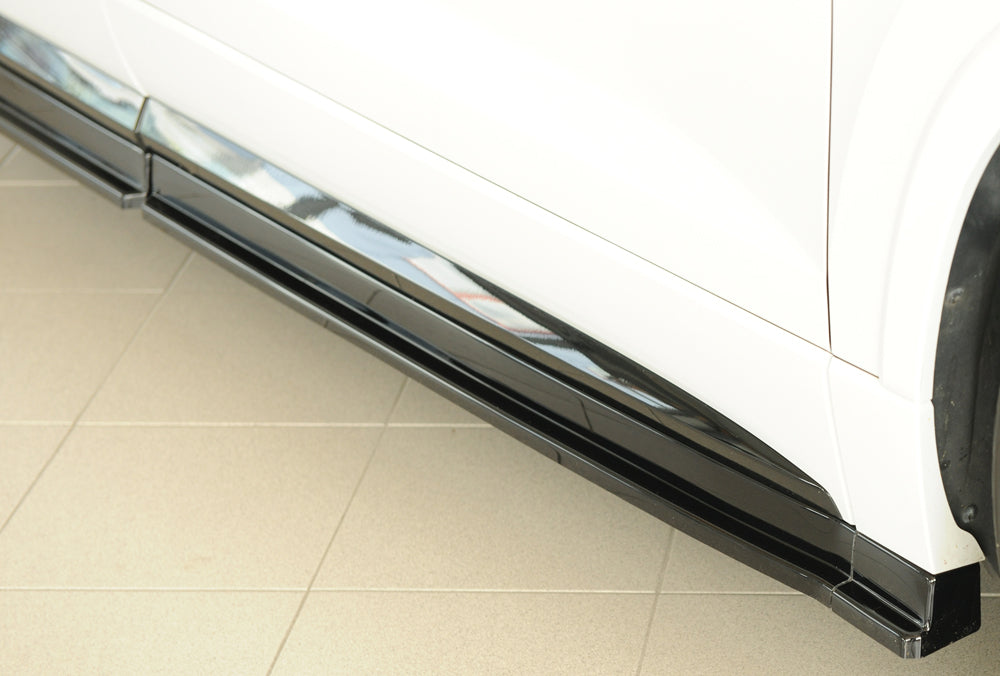 Seat Ateca FR (5FP) Rieger Seitenschwelleransatz (3-tlg.) rechts, 3-tlg., ABS, schwarz glänzend, 
inkl. Montagezubehör, Gu...