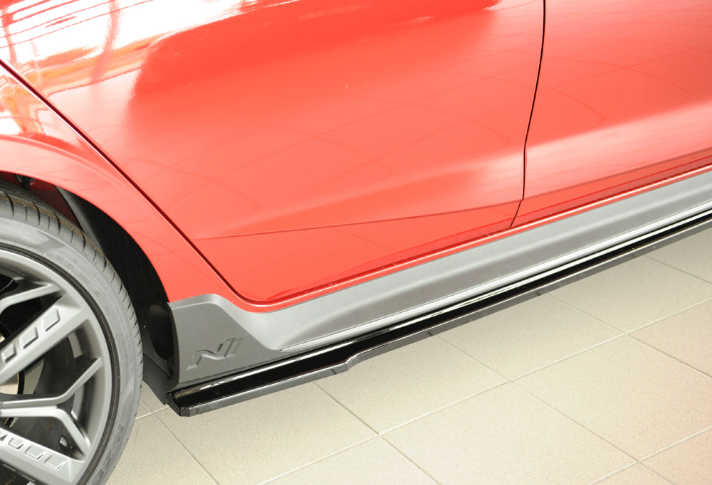 Hyundai i20 N-Performance  (BC3) Rieger Seitenschwelleransatz rechts, für orig. Seitenschweller, ABS, schwarz glänzend, 
i...