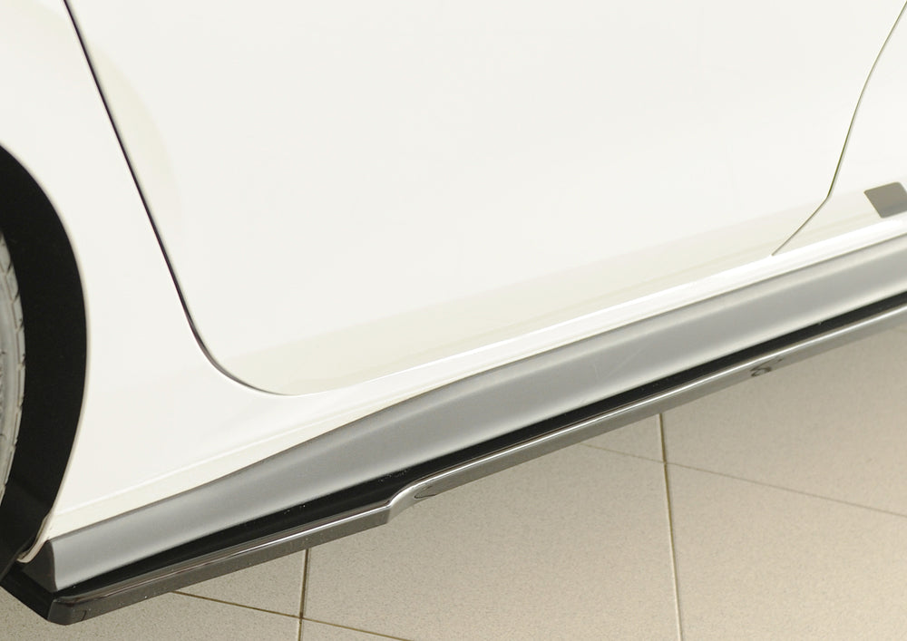 VW Golf 8 GTE Rieger Seitenschwelleransatz rechts, ABS, schwarz glänzend, 
inkl. Montagezubehör, Gutachten