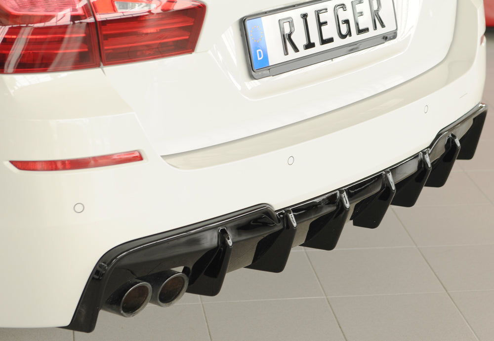 BMW 5er F11 (5K) Rieger Heckeinsatz (für Fzg. mit AHK) für orig. Doppe –  Tuning King