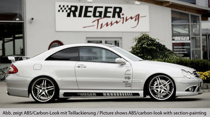 Mercedes CLK (W209) Rieger Seitenschweller  rechts, mit Schacht und 2 Ausschnitten, Carbon-Look, ABS, 
inkl. Alugitter, Montagezubehör, Gutachten