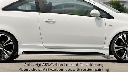Opel Corsa D Rieger Seitenschweller  rechts, mit Schacht, mit Ausschnitt, ABS, Carbon-Look, 
inkl. Montagezubehör, Alugitter