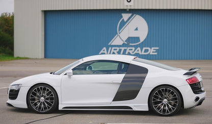 Audi R8 (42) Rieger Seitenschweller  links, mit Schacht, mit Ausschnitt, ABS, Carbon-Look, 
inkl. Alugitter, Montagezubehör, Gutachten