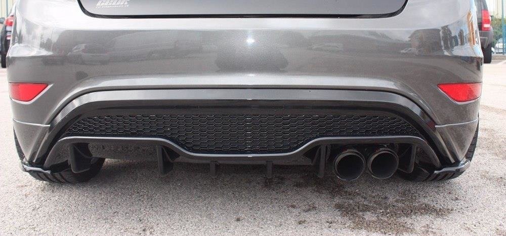Diffusor Heck Ansatz für Ford Fiesta Mk7 ST Facelift Carbon Look