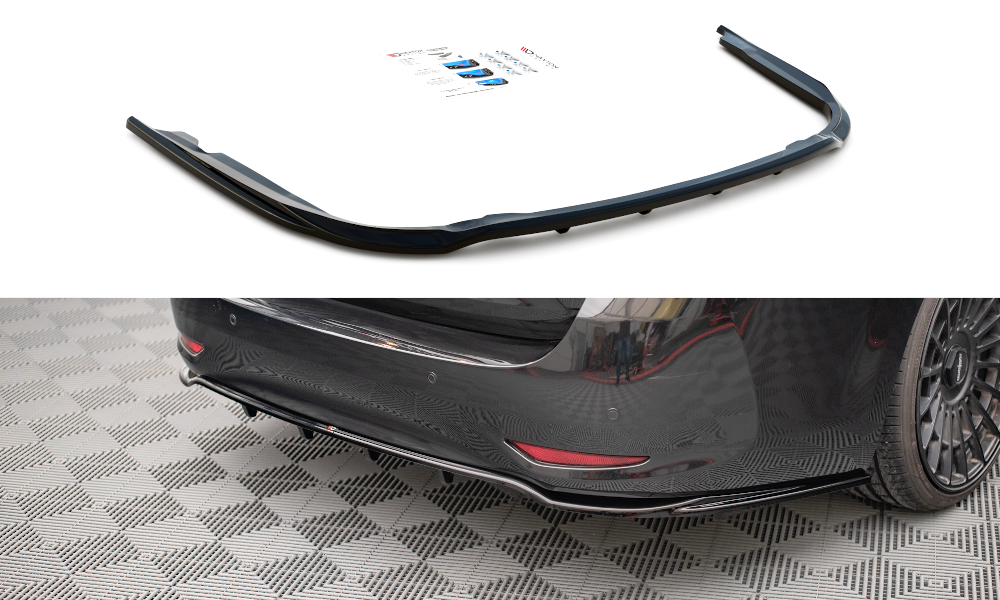 Mittlerer Diffusor Heck Ansatz DTM Look für Toyota Avensis Mk3 Facelift Carbon Look