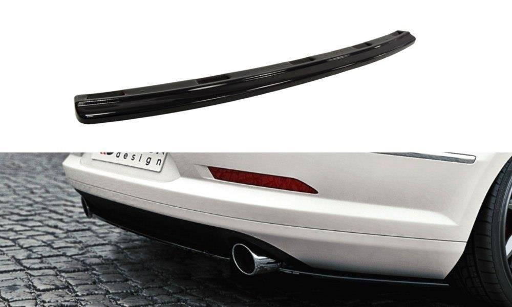 Mittlerer Diffusor Heck Ansatz für VW Passat CC R36 RLINE (vor Facelift)  Carbon Look