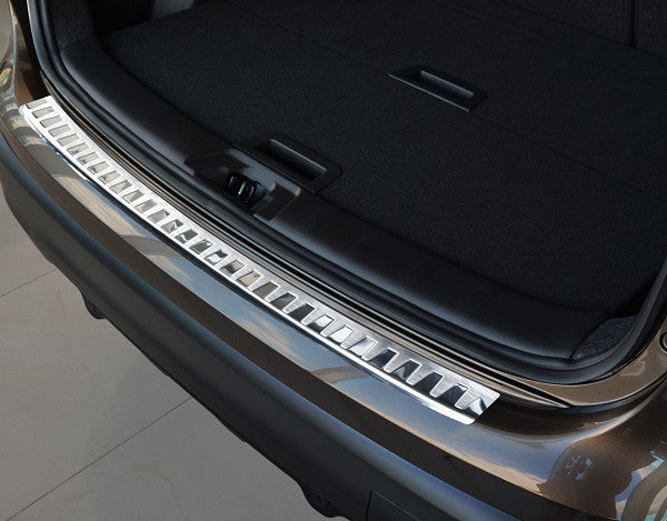 Irmscher Nissan Qashqai Ladekantenschutz