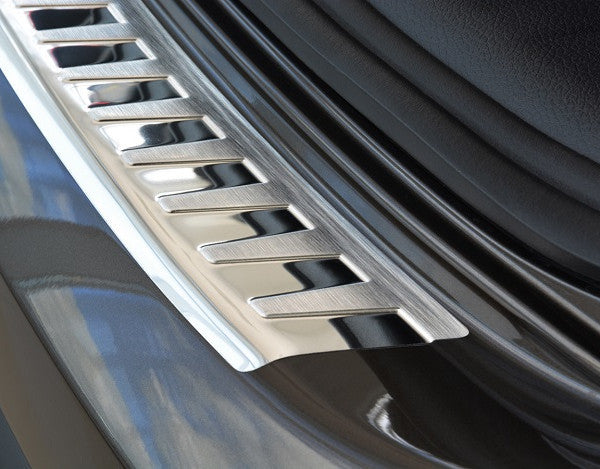 Irmscher Nissan Qashqai Ladekantenschutz