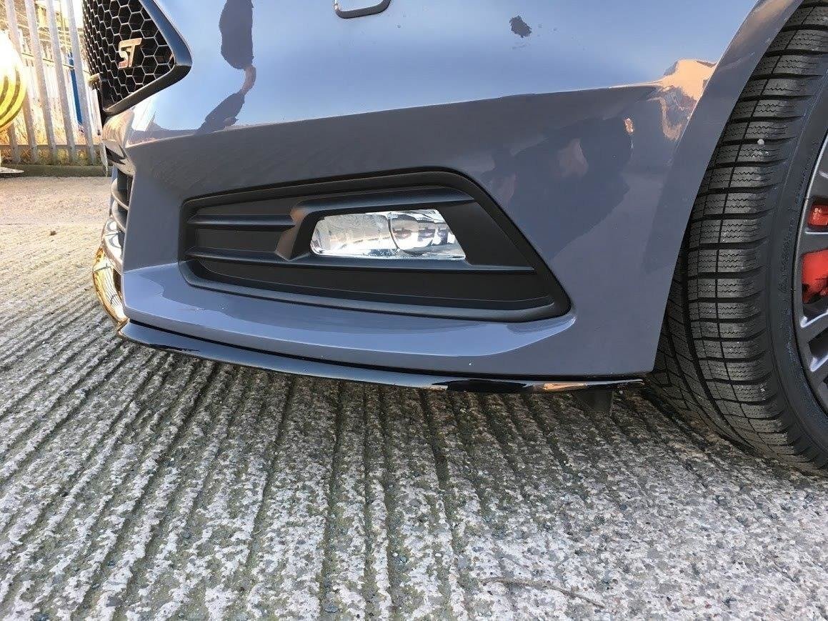Front Ansatz für Ford Focus ST Mk3 FL (Cupra) Carbon Look