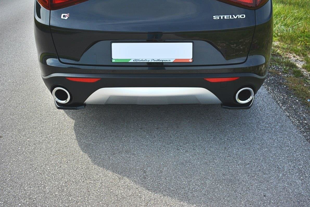 Heck Ansatz Flaps Diffusor für Alfa Romeo Stelvio schwarz Hochglanz