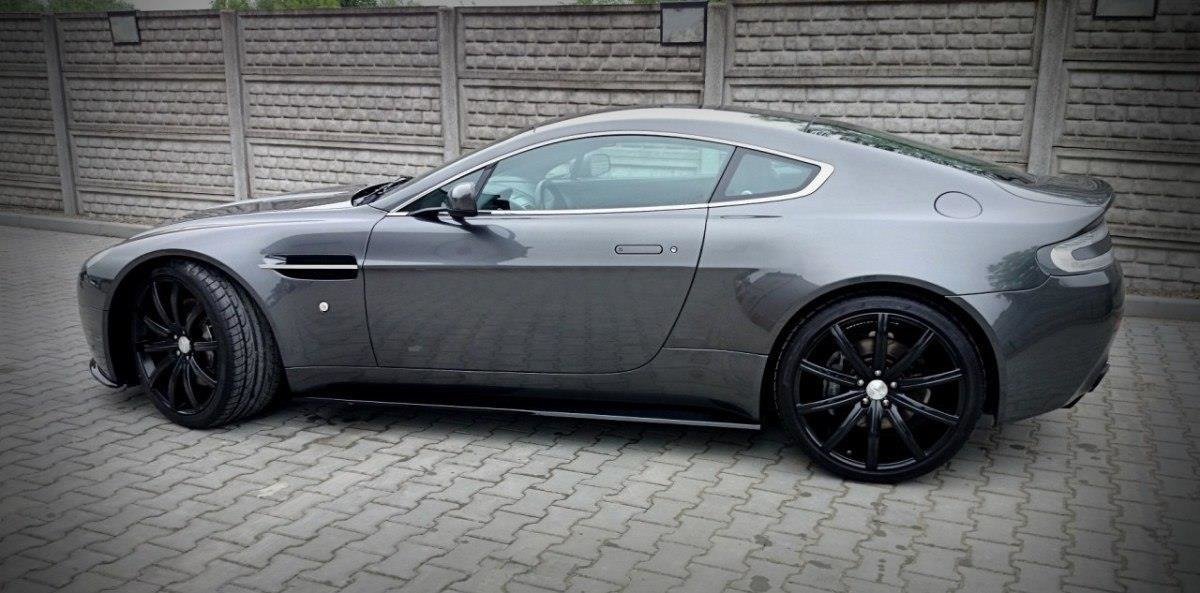 Seitenschweller ASTON MARTIN V8 VANTAGE Carbon Look