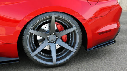 Heck Ansatz Flaps Diffusor für Ford Mustang Mk6 schwarz Hochglanz