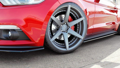 Seitenschweller Ansatz für Ford Mustang Mk6 schwarz Hochglanz
