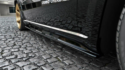 Seitenschweller Ansatz für Jeep Grand Cherokee WK2 Summit Facelift Carbon Look