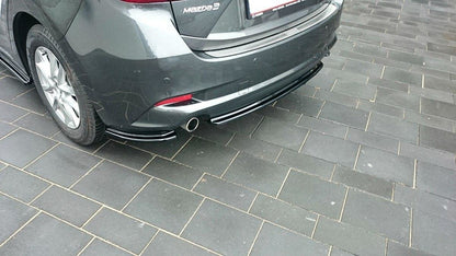 Mittlerer Diffusor Heck Ansatz für Mazda 3 BN (Mk3) Facelift  Carbon Look