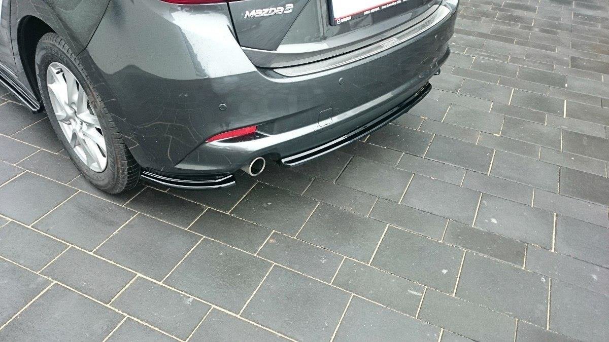 Mittlerer Diffusor Heck Ansatz für Mazda 3 BN (Mk3) Facelift  schwarz matt