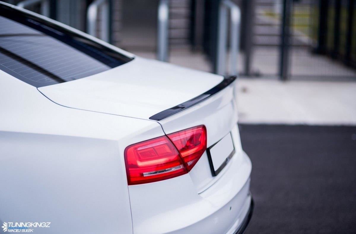 Spoiler CAP für Audi A8 D4 Carbon Look