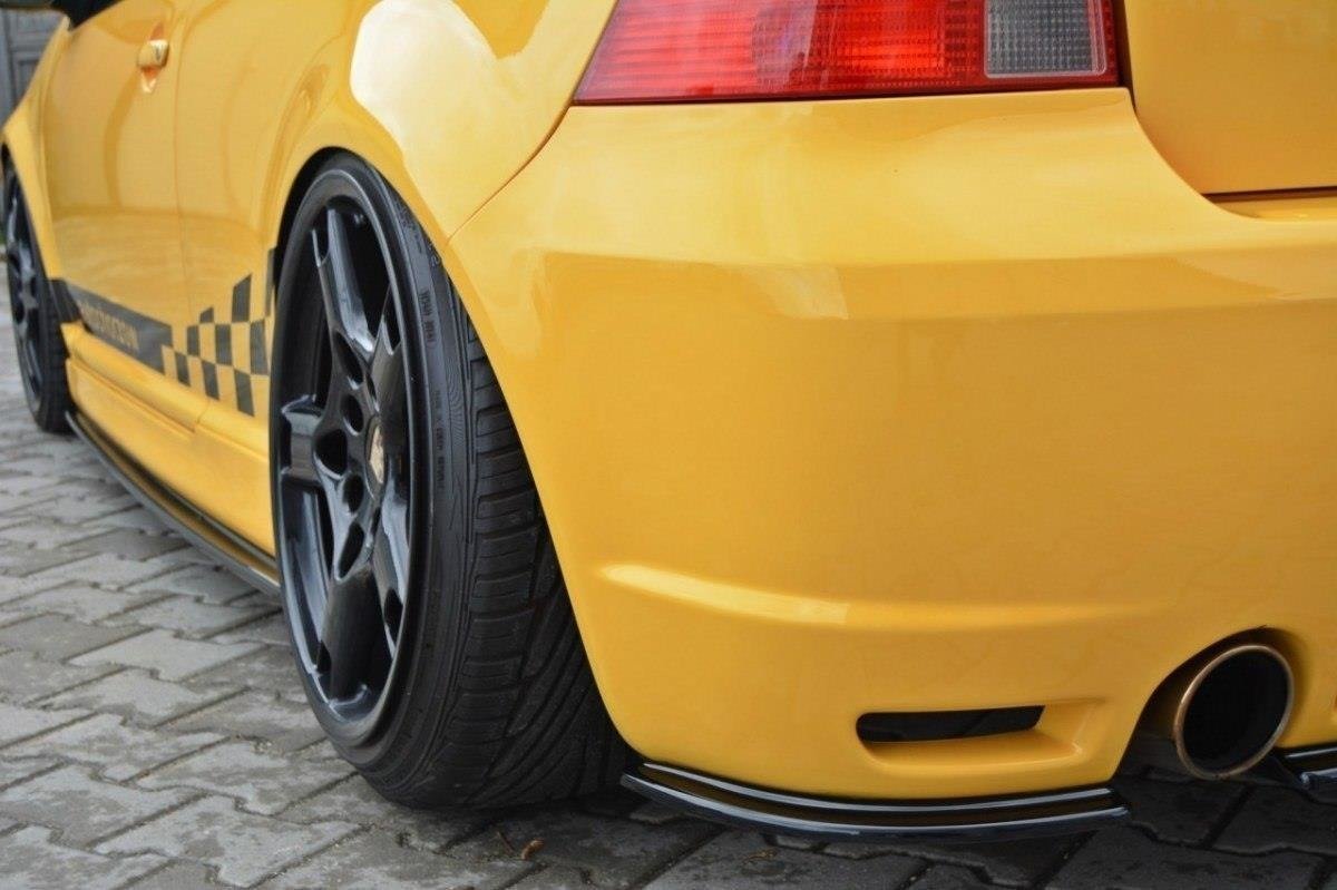 Seitenschweller Ansatz für VW GOLF 4 R32 schwarz matt
