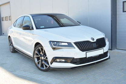 Front Ansatz für v.2 SKODA SUPERB III Carbon Look