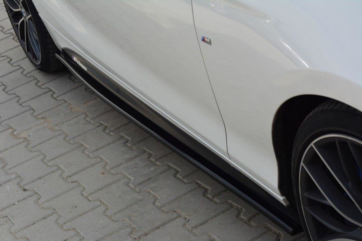 Seitenschweller Ansatz für BMW 1er F21 M135i / M140i / M-Paket schwarz Hochglanz