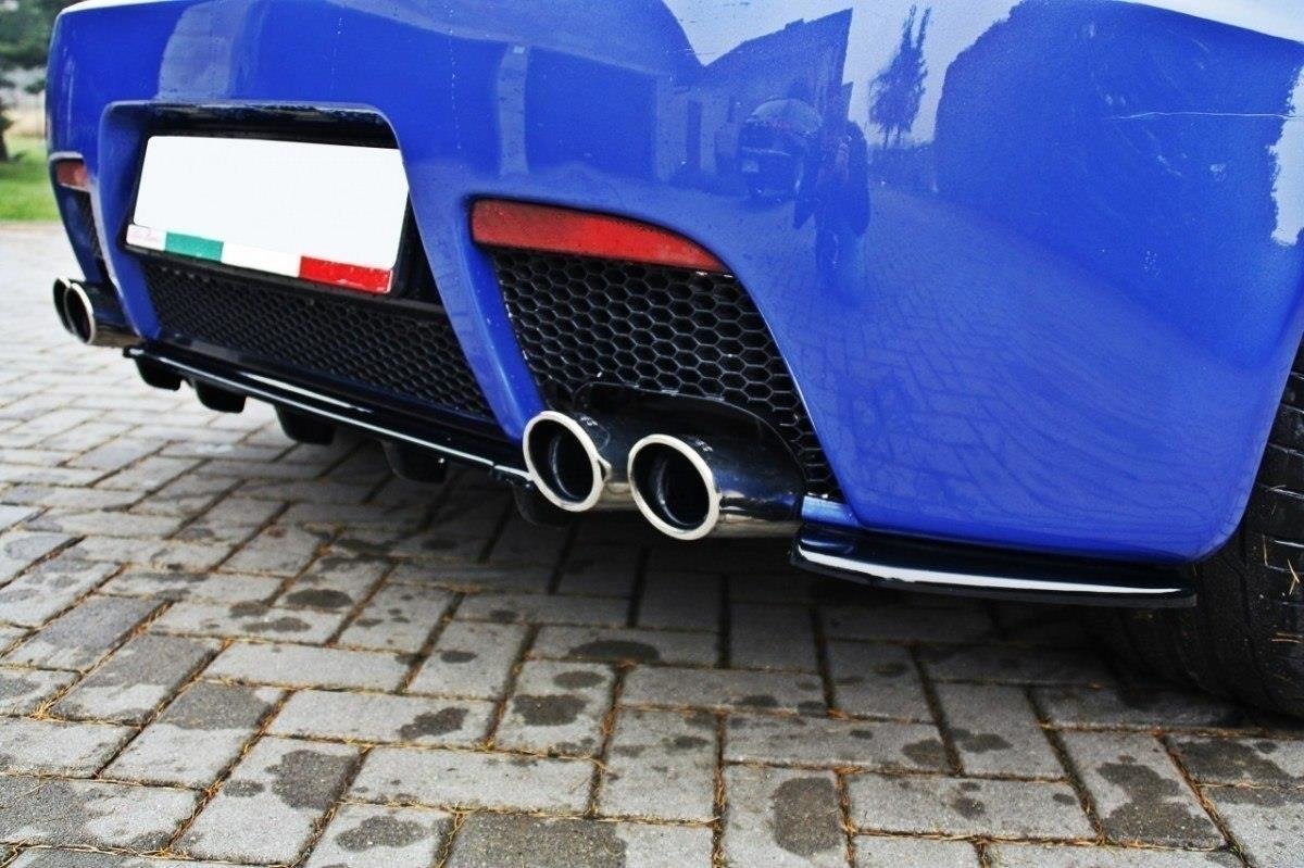 Heck Ansatz Flaps Diffusor für ALFA ROMEO 147 GTA Carbon Look