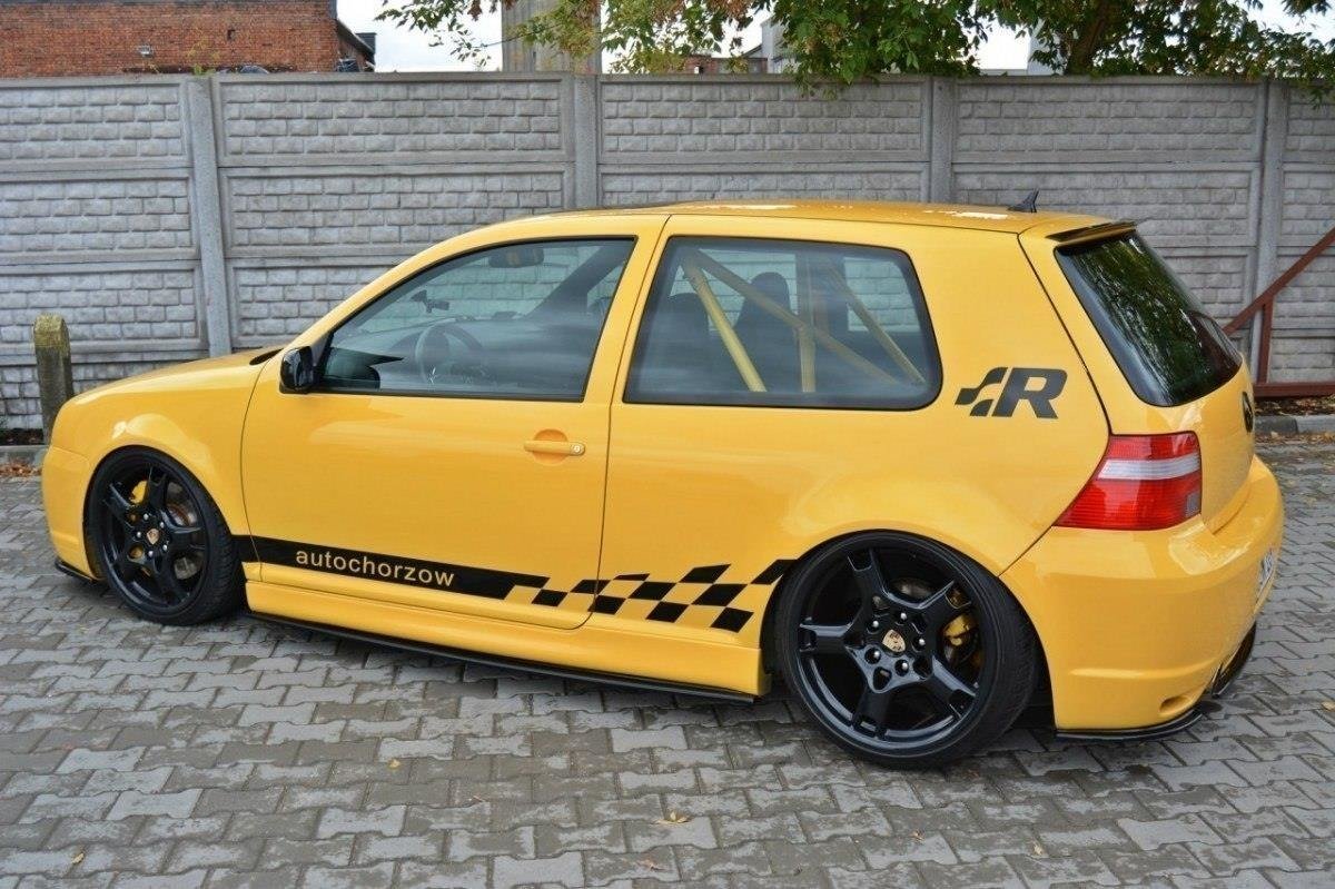 Seitenschweller Ansatz für VW GOLF 4 R32 Carbon Look