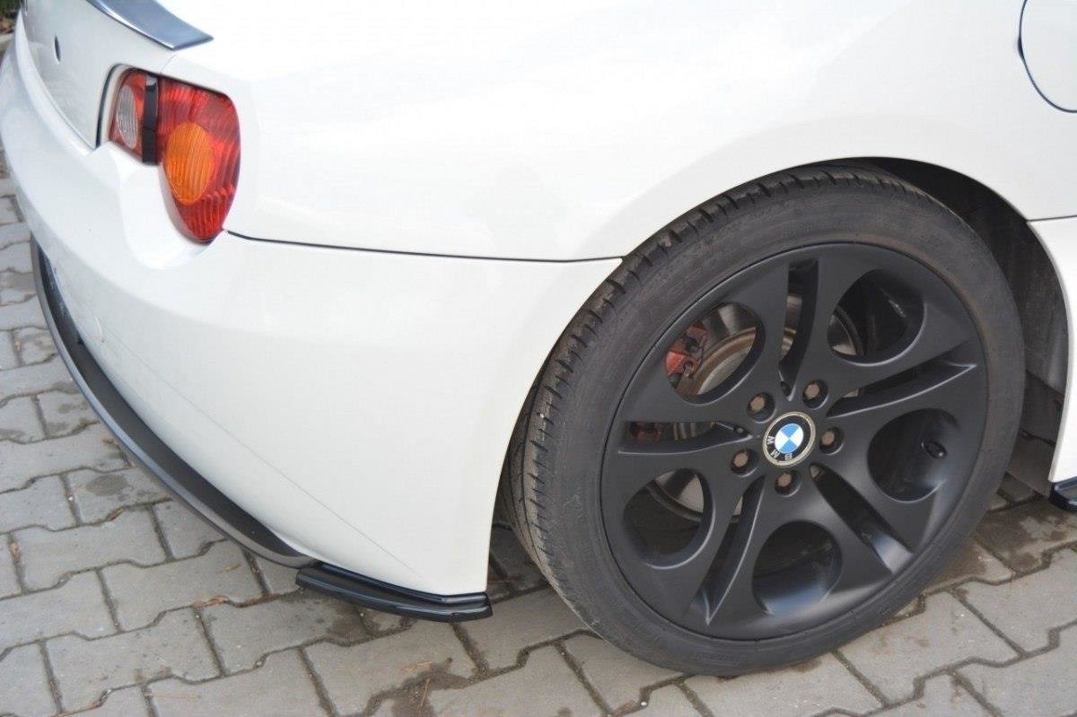 Heck Ansatz Flaps Diffusor für BMW Z4 E85 / E86 vor Facelift Carbon Look