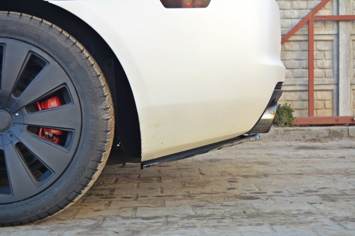 Heck Ansatz Flaps Diffusor für Chevrolet Camaro V SS - US, EU Version vor Facelift schwarz matt