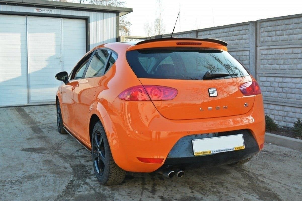 Spoiler CAP für SEAT LEON MK2 CUPRA / FR Facelift schwarz Hochglanz