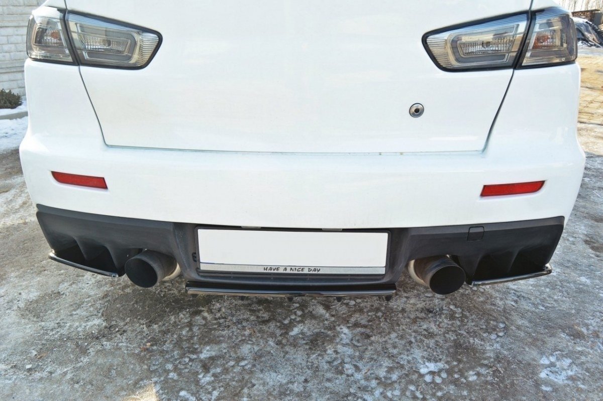 Heck Ansatz Flaps Diffusor für Mitsubishi Lancer Evo X Carbon Look