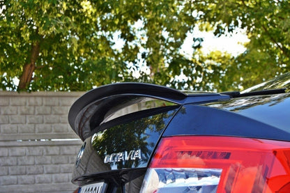 Spoiler CAP für SKODA OCTAVIA III RS PREFACE/FACELIFT Carbon Look