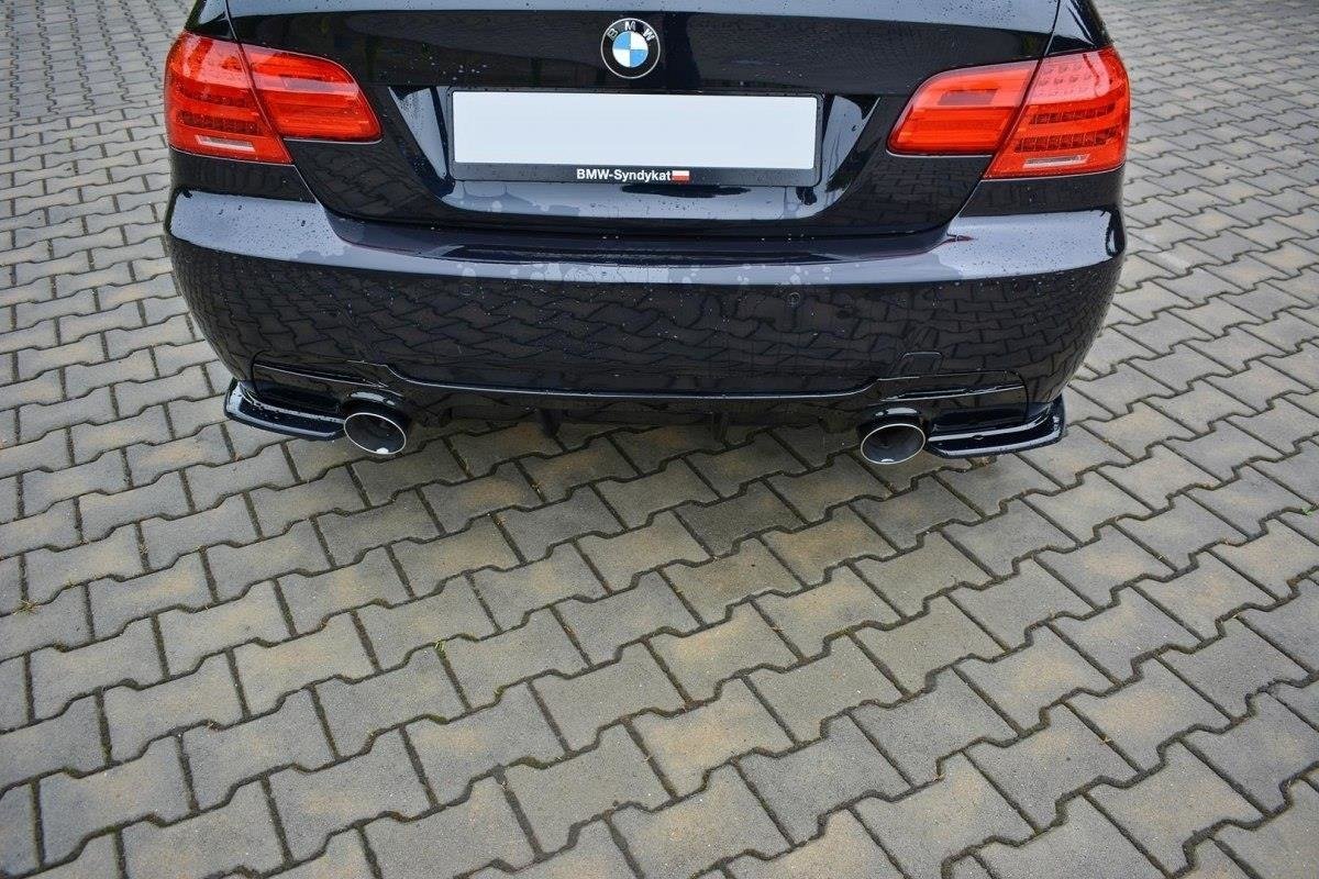 Heck Ansatz Flaps Diffusor für BMW 3er E92 M Paket FACELIFT Carbon Look