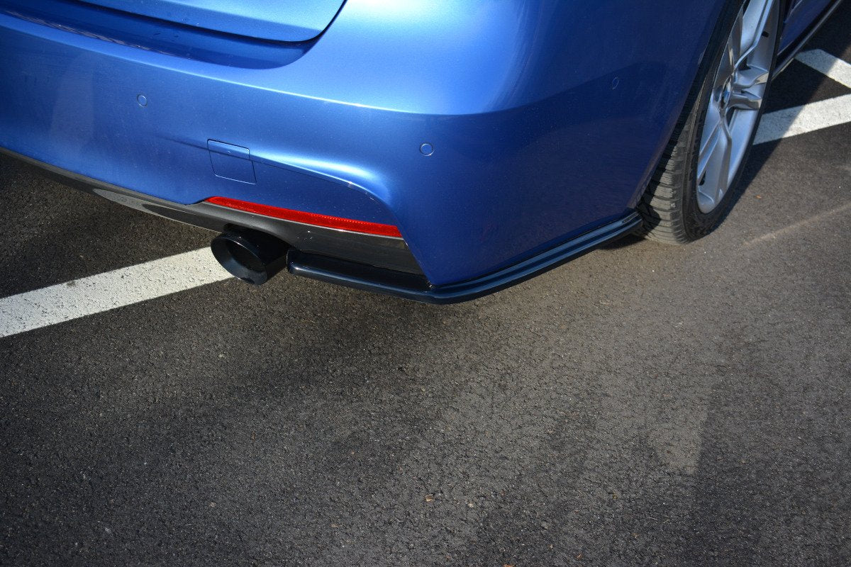 Heck Ansatz Flaps Diffusor für BMW 3er F30 PHASE-II SEDAN M-SPORT Carbon Look