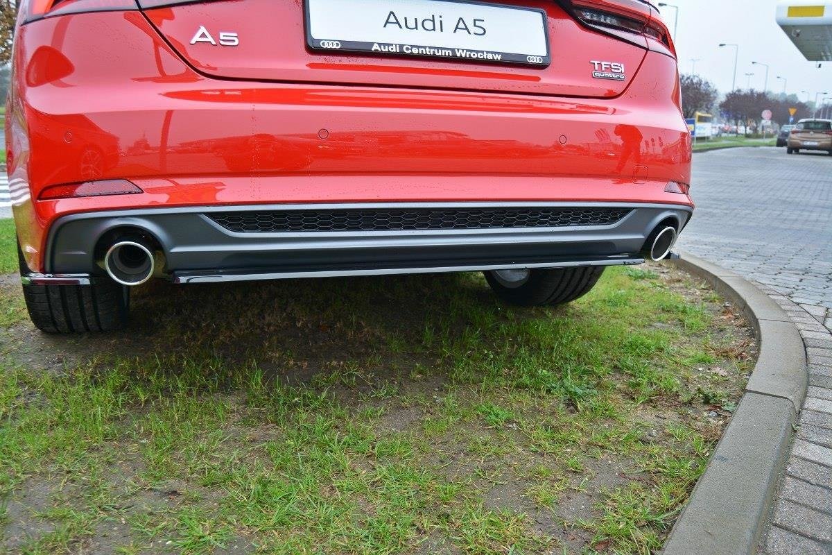 Mittlerer Diffusor Heck Ansatz für Audi A5 F5 S-Line  Carbon Look